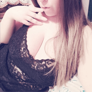 Emma96 hot stripchat